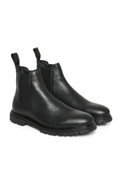 MACormac Stiefel