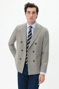 MAgaret Wollblazer