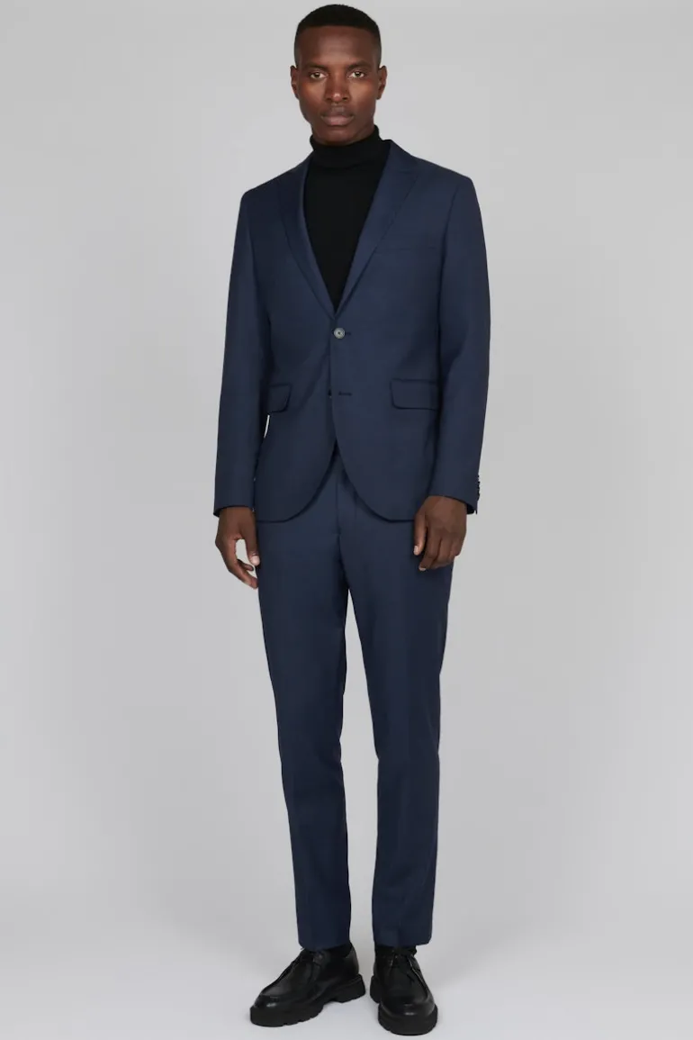 MAGeorge Blazer