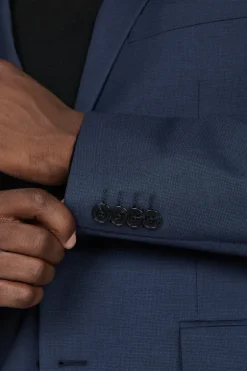 MAGeorge Blazer