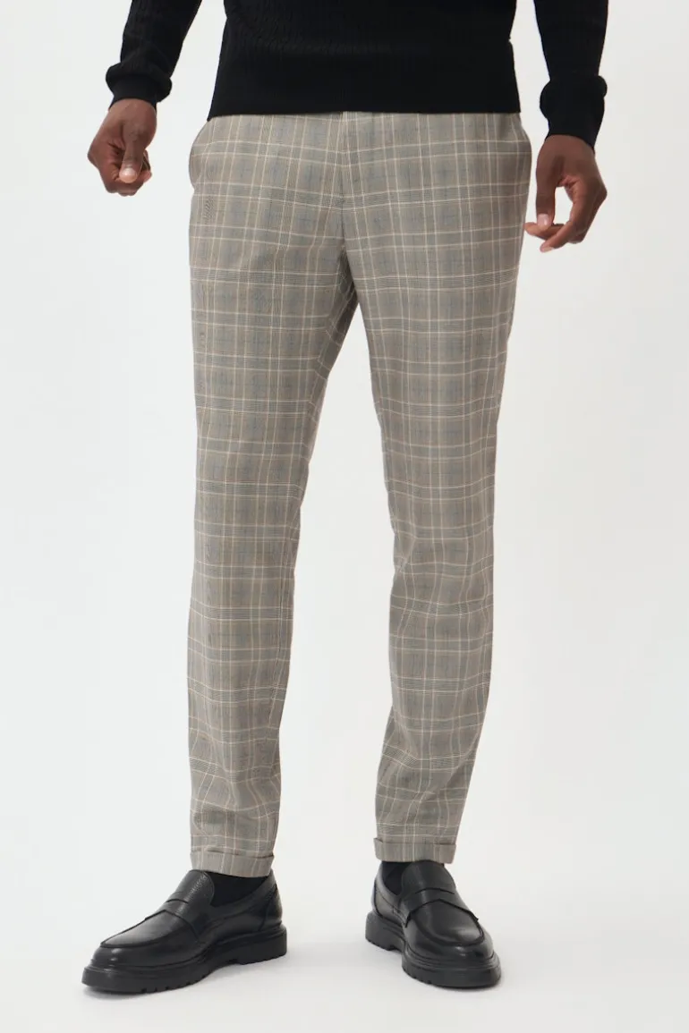 MAliam Hose