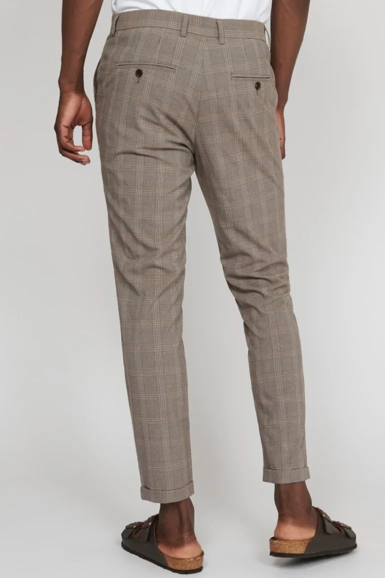 MAliam Hose