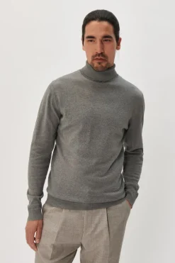 MAparcusman Pullover
