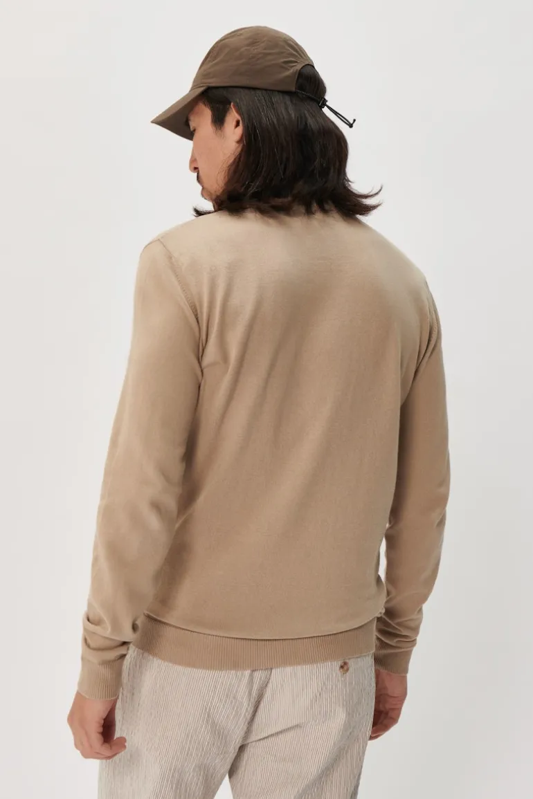 MAparcusman Pullover