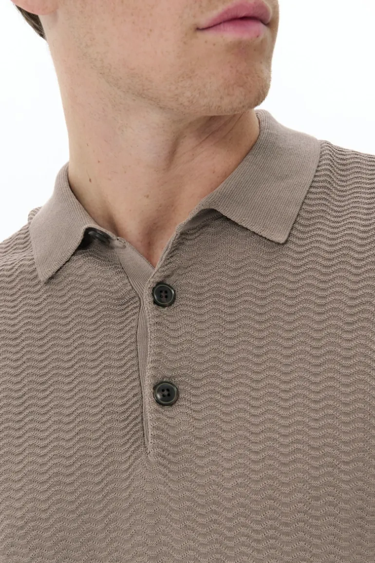 MApolo Heritage T-shirt