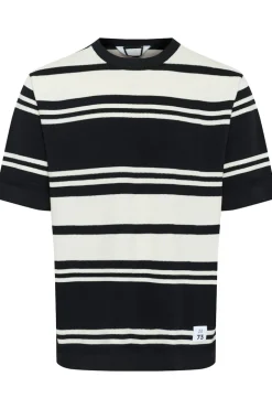 MAtrivolt Pullover