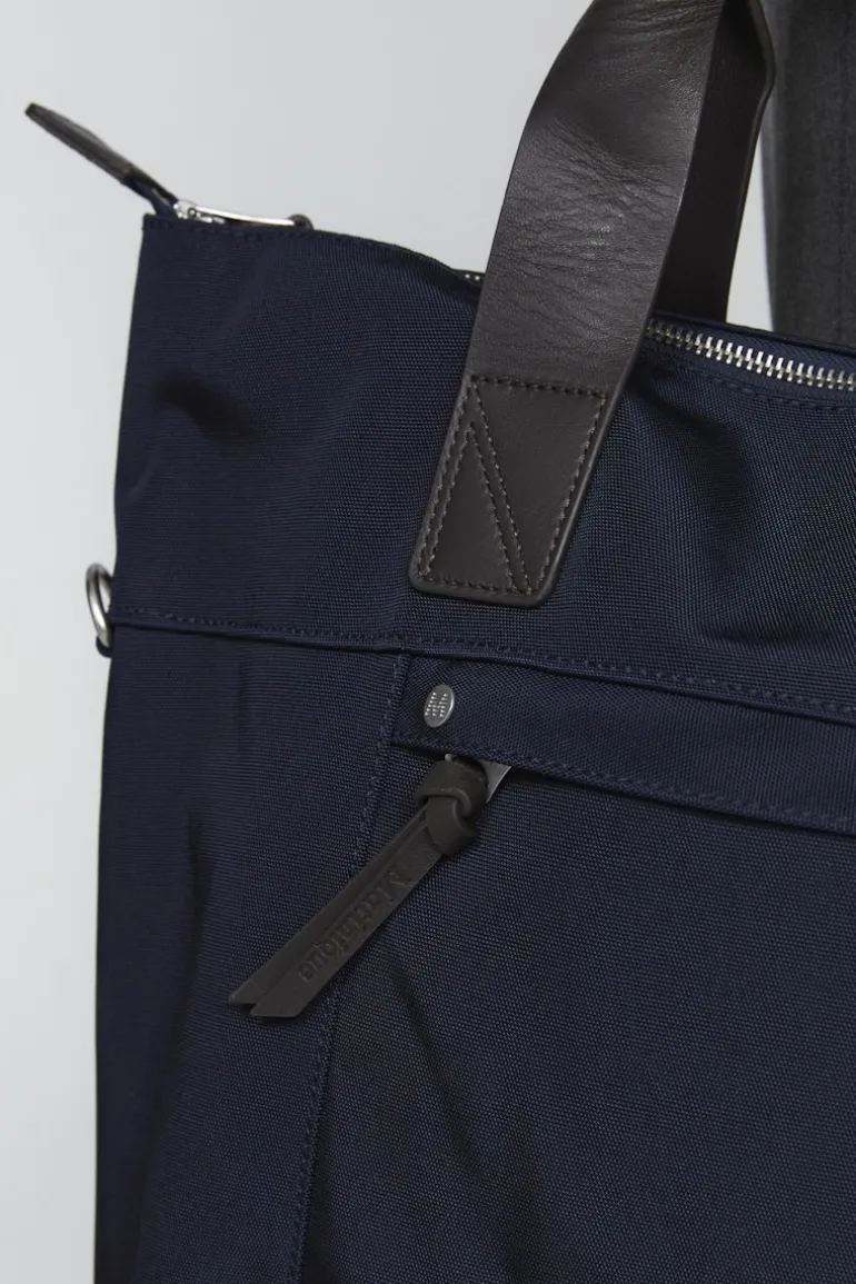 Totan Tasche
